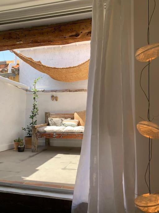 La Terrasse Du Pont Jullian Charme Et Calme Dans Le Coeur Historique Apartment ลีล-ซูร์-ลา-ซอร์ก ภายนอก รูปภาพ